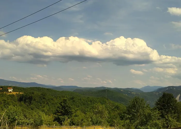 Vikendica Varosiste * Rogatica