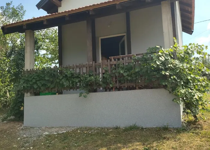 Ferienhaus Vikendica Varosiste *